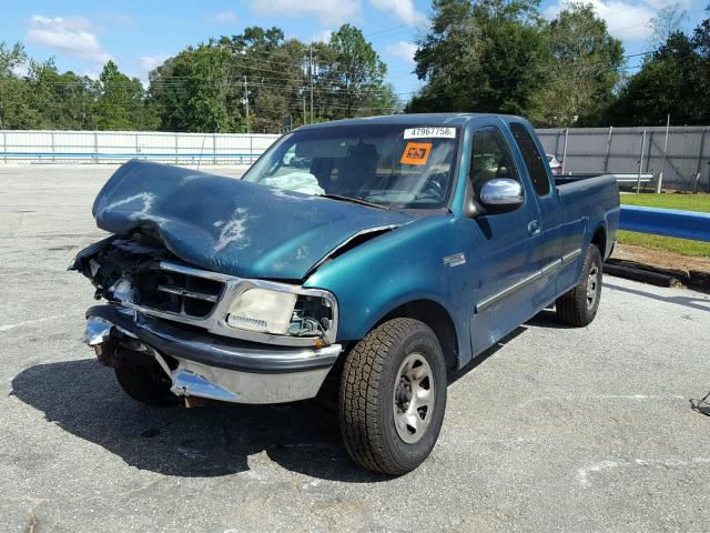 1FTEX27L4VKB76137 - 1997 FORD F250 GREEN photo 2