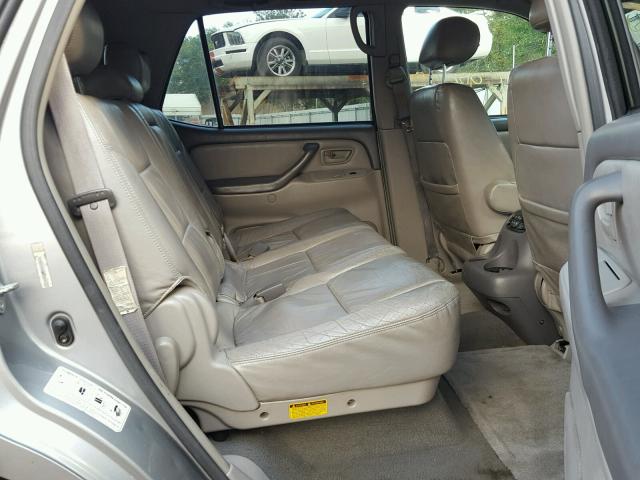 5TDZT34A64S227618 - 2004 TOYOTA SEQUOIA SR SILVER photo 6