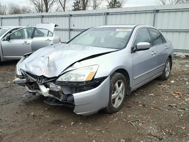 1HGCM56875A066673 - 2005 HONDA ACCORD EX SILVER photo 2