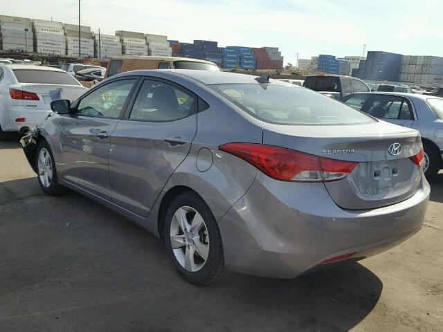 KMHDH4AE6CU372625 - 2012 HYUNDAI ELANTRA GL GRAY photo 3