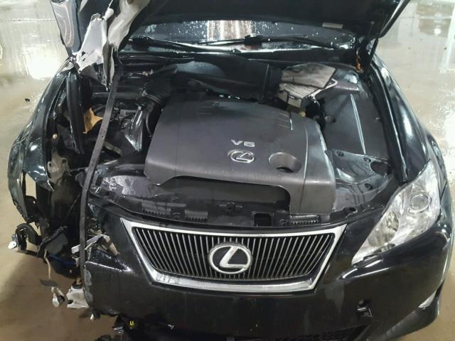 JTHCK262875010184 - 2007 LEXUS IS 250 BLACK photo 7