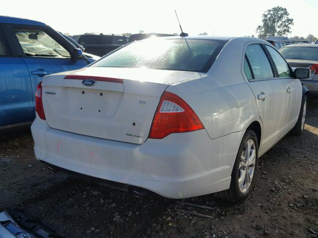 3FAHP0HG1CR367211 - 2012 FORD FUSION SE WHITE photo 4