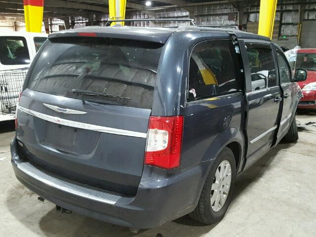 2C4RC1BG7ER358420 - 2014 CHRYSLER TOWN & COU BLUE photo 4