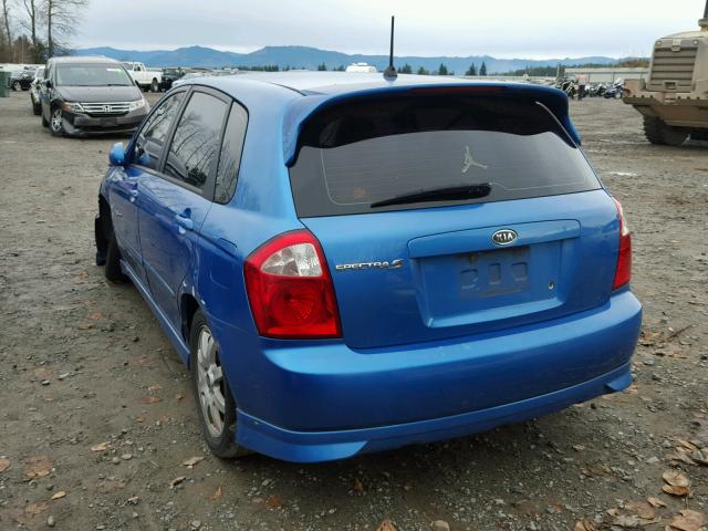 KNAFE161355086316 - 2005 KIA SPECTRA5 BLUE photo 3