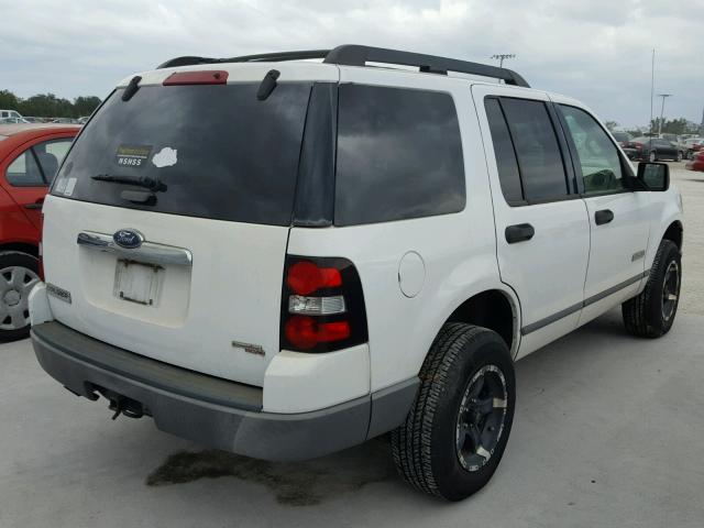 1FMEU62E76UA50056 - 2006 FORD EXPLORER X WHITE photo 4