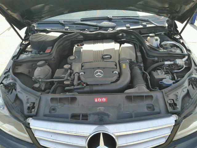 WDDGF4HB9DA775347 - 2013 MERCEDES-BENZ C 250 BLACK photo 7