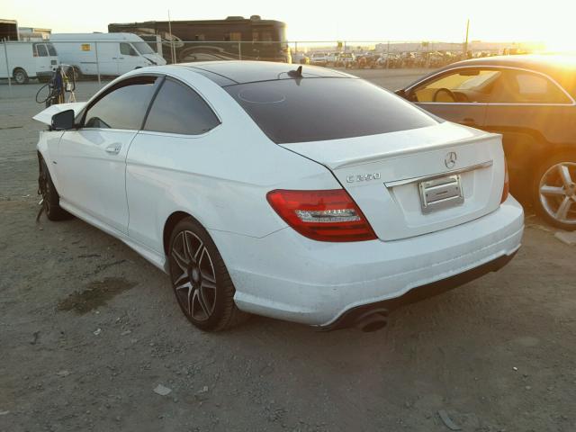 WDDGJ4HB3EG292854 - 2014 MERCEDES-BENZ C 250 WHITE photo 3