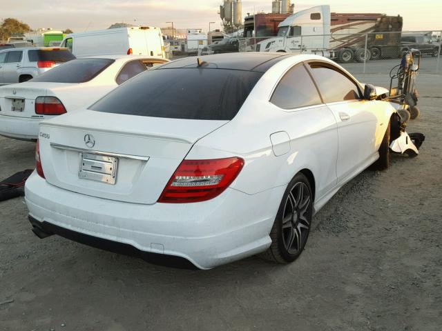 WDDGJ4HB3EG292854 - 2014 MERCEDES-BENZ C 250 WHITE photo 4