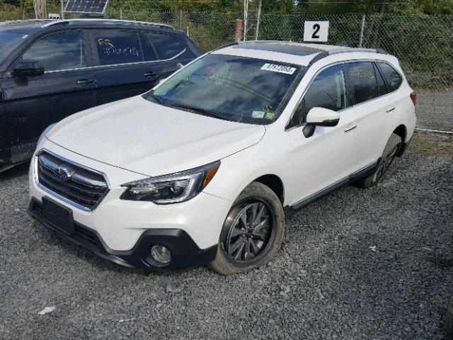 4S4BSETC4J3388268 - 2018 SUBARU OUTBACK TO WHITE photo 2