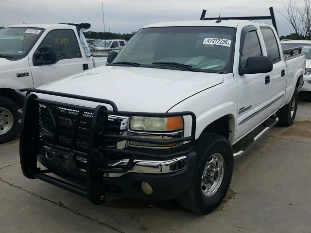 1GTHC23194F142943 - 2004 GMC SIERRA C25 WHITE photo 2