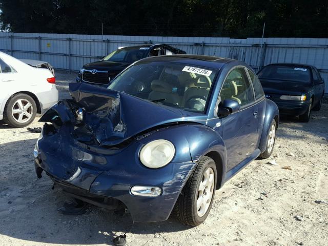 3VWCK21C82M428309 - 2002 VOLKSWAGEN NEW BEETLE 蓝色 照片 2