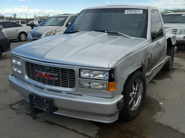 1GTDK14K6KZ548435 - 1989 GMC SIERRA K15 SILVER photo 2