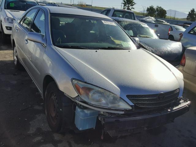 4T1BE32K33U673948 - 2003 TOYOTA CAMRY LE SILVER photo 1