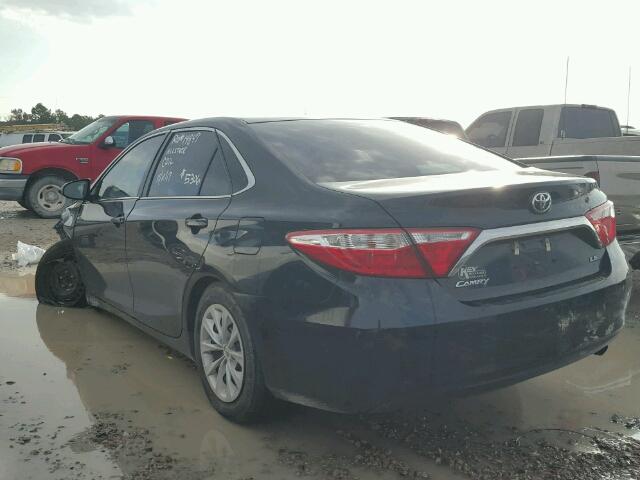 4T1BF1FK8FU925306 - 2015 TOYOTA CAMRY LE შავი ფოტო 3