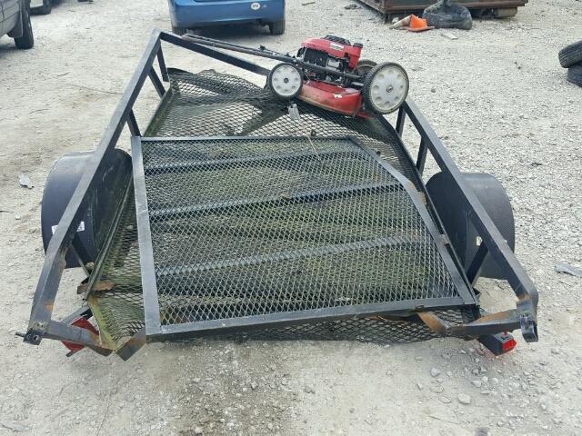 4YMUL0812AG067274 - 2010 UTILITY UTILITY BLACK photo 6