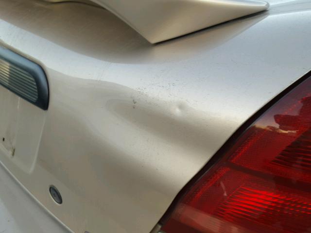 2G2WP522741218579 - 2004 PONTIAC GRAND PRIX BEIGE photo 9