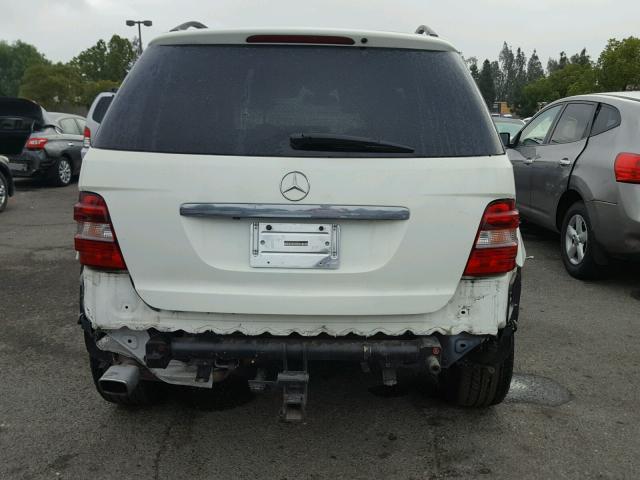 4JGBB8GBXAA566683 - 2010 MERCEDES-BENZ ML 350 4MA WHITE photo 9