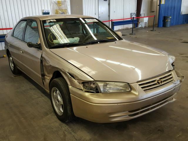 4T1BG22K7XU915831 - 1999 TOYOTA CAMRY CE GOLD photo 1