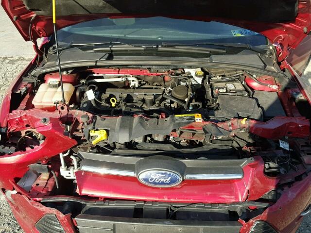 1FAHP3K26CL413855 - 2012 FORD FOCUS SE RED photo 7