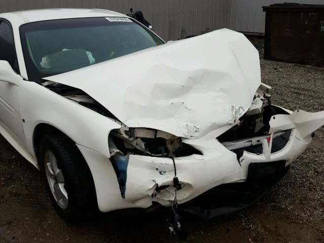 2G2WP552261107436 - 2006 PONTIAC GRAND PRIX თეთრი ფოტო 9