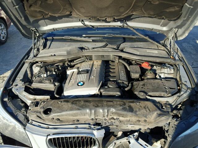 WBANF33557CW71103 - 2007 BMW 525 XI GRAY photo 7