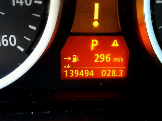 WBANF33557CW71103 - 2007 BMW 525 XI GRAY photo 8