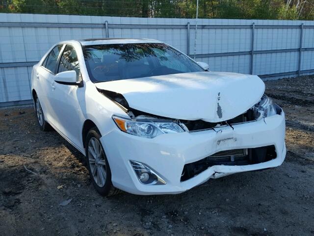 4T1BF1FK7EU745359 - 2014 TOYOTA CAMRY L WHITE photo 1