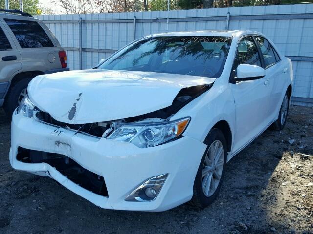 4T1BF1FK7EU745359 - 2014 TOYOTA CAMRY L WHITE photo 2