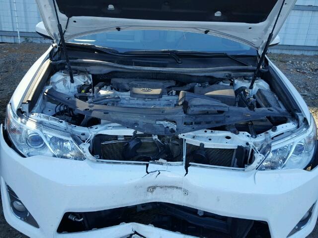 4T1BF1FK7EU745359 - 2014 TOYOTA CAMRY L WHITE photo 7