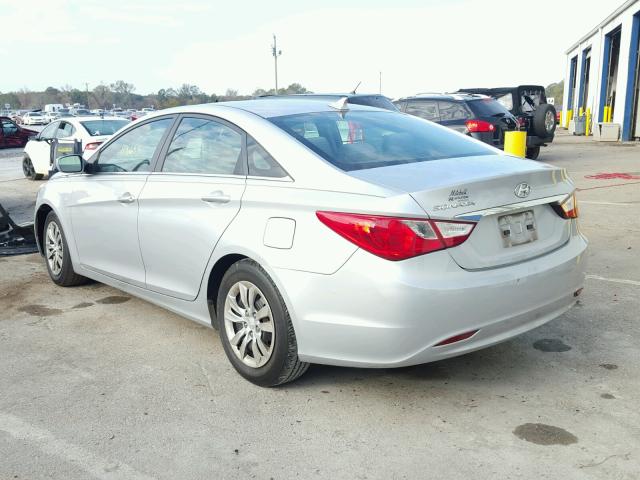 5NPEB4AC1BH222682 - 2011 HYUNDAI SONATA GLS SILVER photo 3