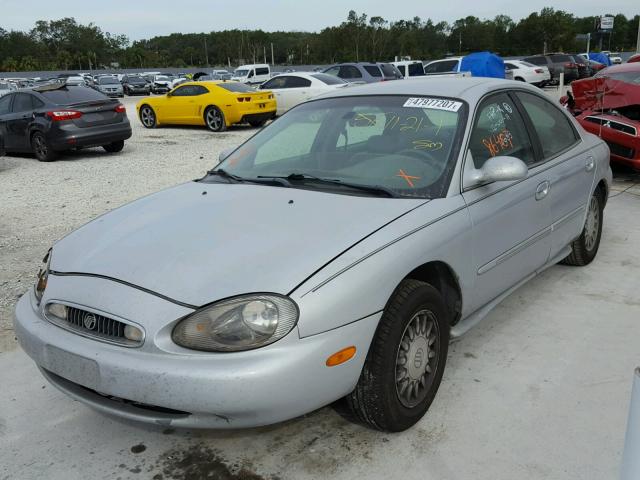 1MEFM50UXWA619057 - 1998 MERCURY SABLE GS SILVER photo 2