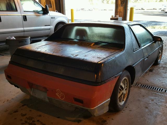 1G2PM37R9FP210965 - 1985 PONTIAC FIERO SPOR BLACK photo 4