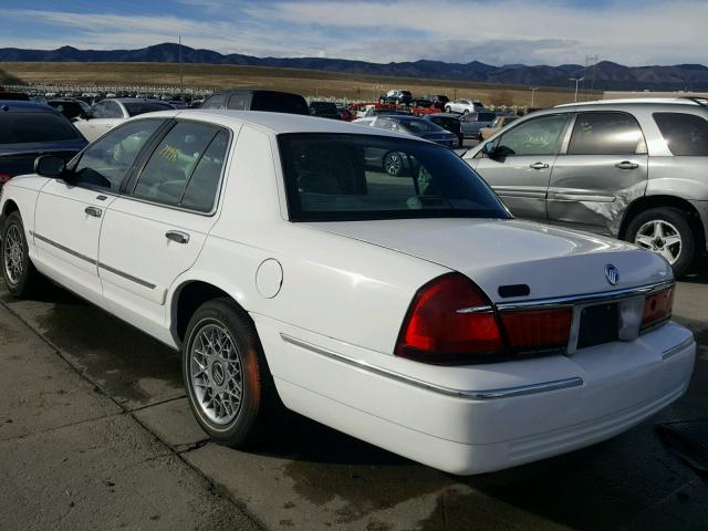 2MEFM74W6YX639940 - 2000 MERCURY GRAND MARQ WHITE photo 3