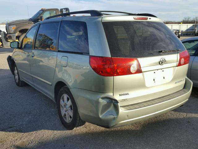 5TDKK4CC9AS324305 - 2010 TOYOTA SIENNA CE GREEN photo 3