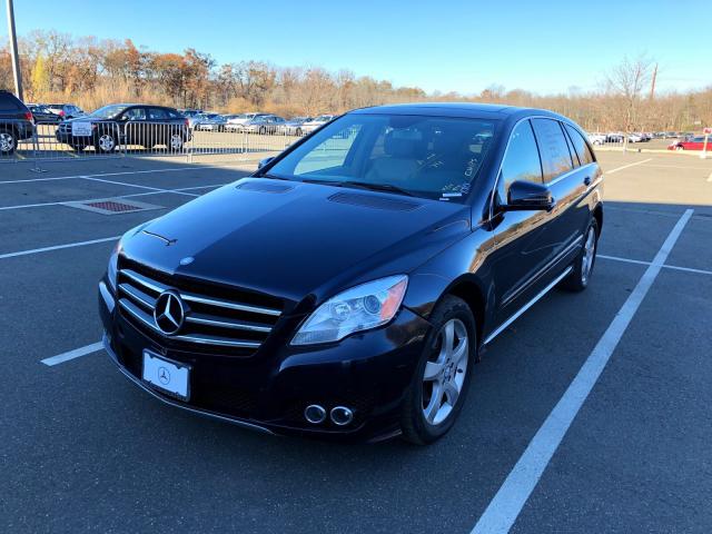 4JGCB6FE7BA114213 - 2011 MERCEDES-BENZ R 350 4MAT BLUE photo 2