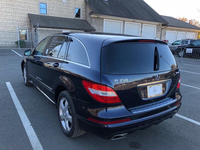 4JGCB6FE7BA114213 - 2011 MERCEDES-BENZ R 350 4MAT BLUE photo 3