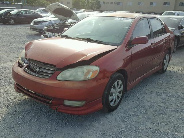 1NXBR32E54Z254015 - 2004 TOYOTA COROLLA RED photo 2