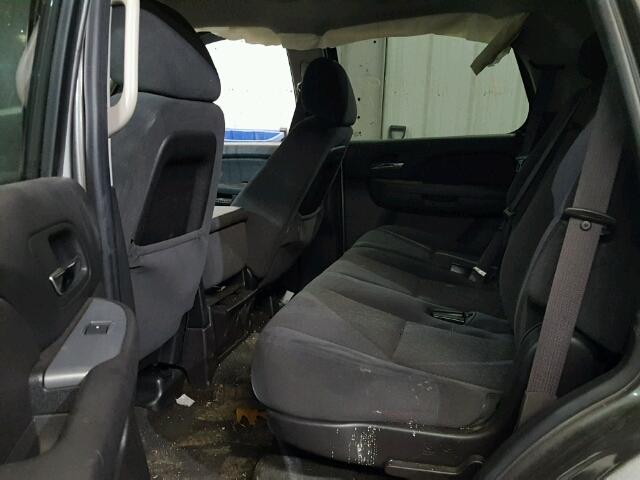 1GNFK13028J157807 - 2008 CHEVROLET TAHOE K150 GRAY photo 6