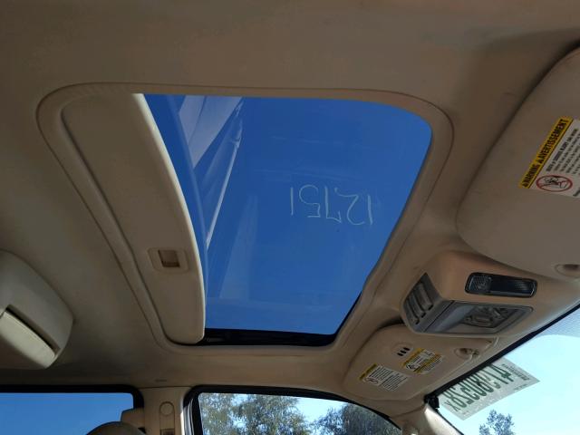 5LMFU28596LJ27582 - 2006 LINCOLN NAVIGATOR Srebrny zdjęcie 10