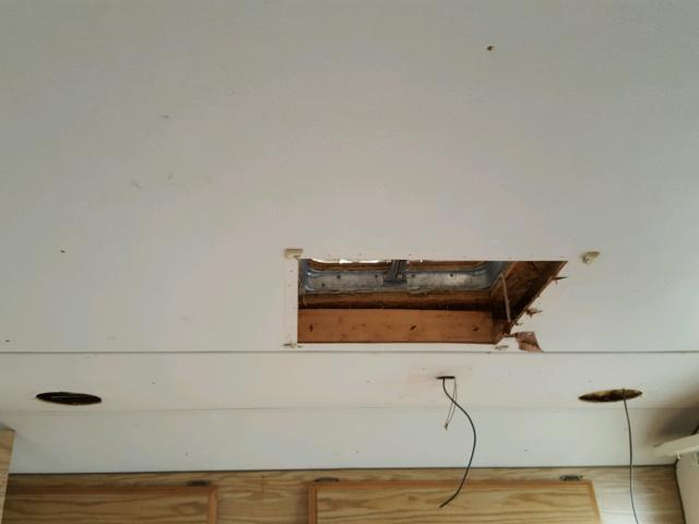 1LC2S1K24KD221575 - 1989 SUNL CAMPER TRL BEIGE photo 9