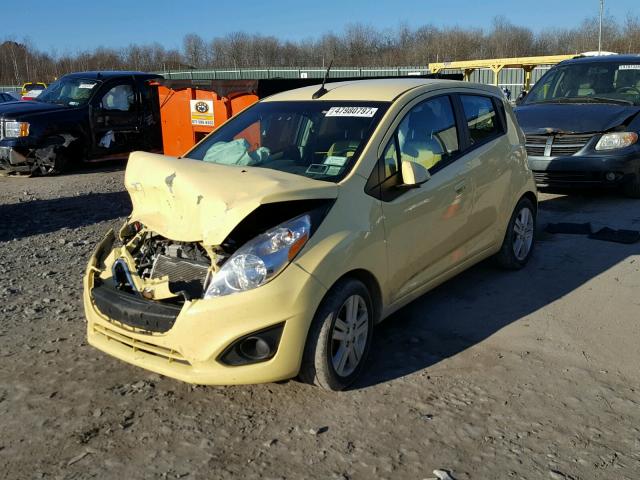 KL8CA6S97EC591645 - 2014 CHEVROLET SPARK LS YELLOW photo 2