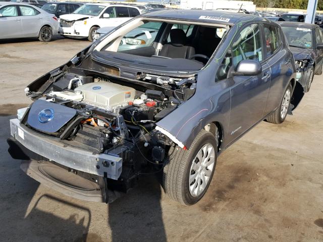 1N4AZ0CPXFC334956 - 2015 NISSAN LEAF S GRAY photo 2