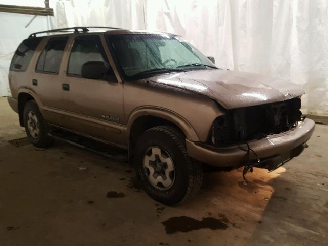 1GNDT13W62K240800 - 2002 CHEVROLET BLAZER BROWN photo 1