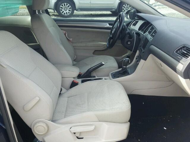 3VW917AU8GM009483 - 2016 VOLKSWAGEN GOLF BASE BLUE photo 5