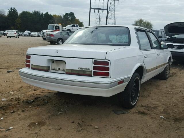 1G3AG54N0P6345622 - 1993 OLDSMOBILE CUTLASS CI WHITE photo 4