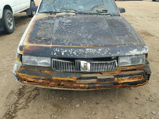 1G3AG54N0P6345622 - 1993 OLDSMOBILE CUTLASS CI WHITE photo 9