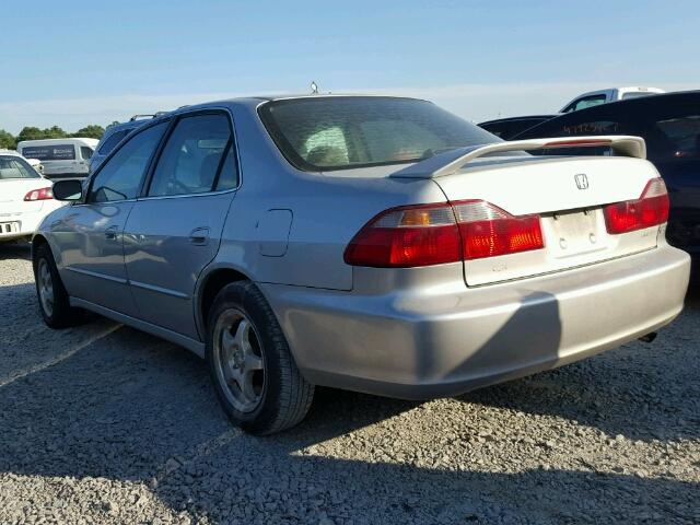 1HGCG5551WA120694 - 1998 HONDA ACCORD EX GRAY photo 3