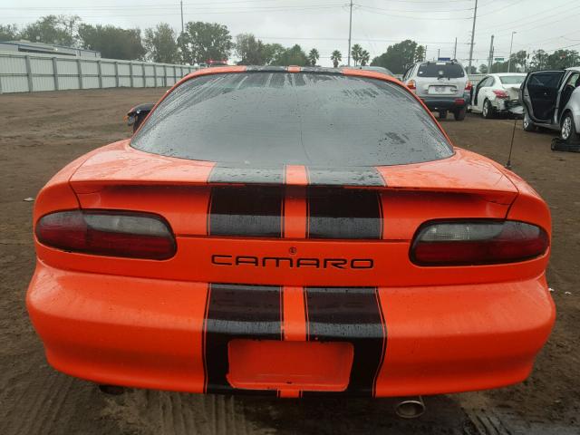 2G1FP22K9X2138279 - 1999 CHEVROLET CAMARO ORANGE photo 10