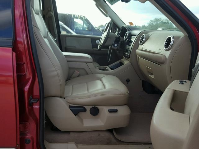 1FMFU17L74LB13383 - 2004 FORD EXPEDITION RED photo 5