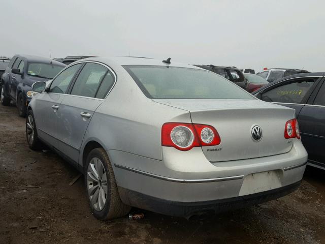 WVWJK73C49E003836 - 2009 VOLKSWAGEN PASSAT TUR SILVER photo 3